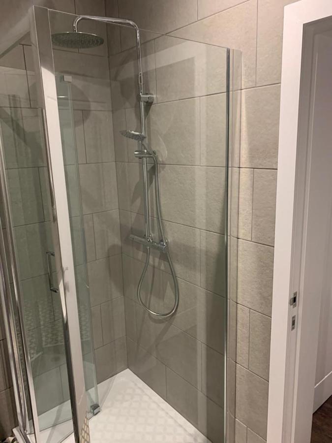 אובאן The White City Apartment מראה חיצוני תמונה
